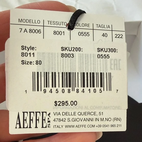 Moschino women’s Black Belt with Gold Logo - Picture 2 of 5